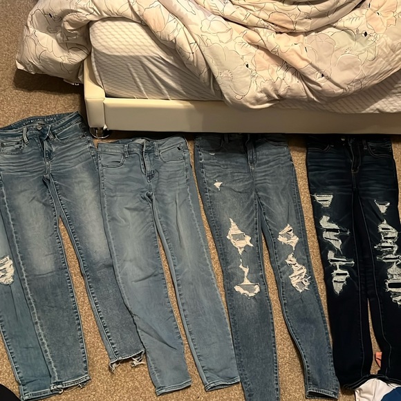 New jeans without tags from american eagle( sizes 0-2) - Picture 1 of 1